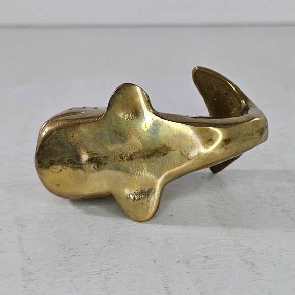 Whale Shaped Solid Brass Figurine Paperweight Miniature Figure 3.25 Inches Long - Picture 7 of 8